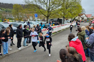 Läufer beim Kinder- und Jugendlauf